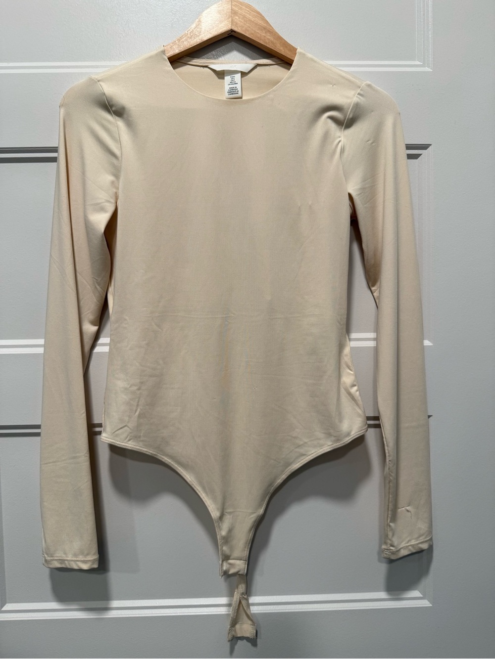 H&M Beige Long Sleeve Bodysuit